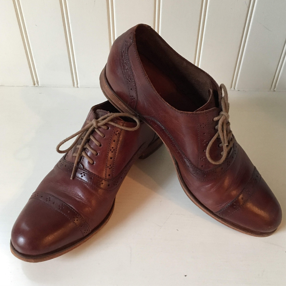 Cole Haan Women's Leather Oxford Shoe